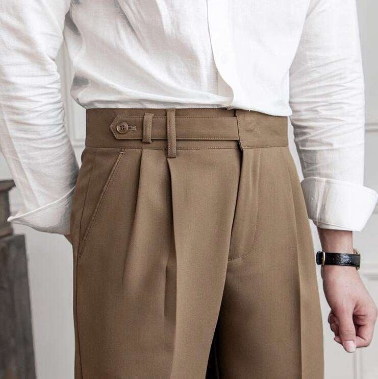 The Tailored Pleated Pants