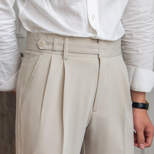 The Tailored Pleated Pants